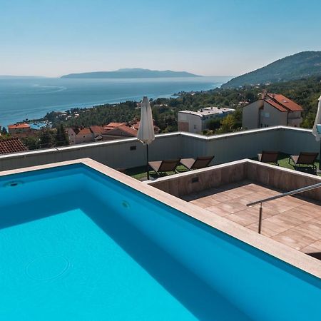 Apartment Lui With Rooftop Swimming Pool Icici Exterior foto