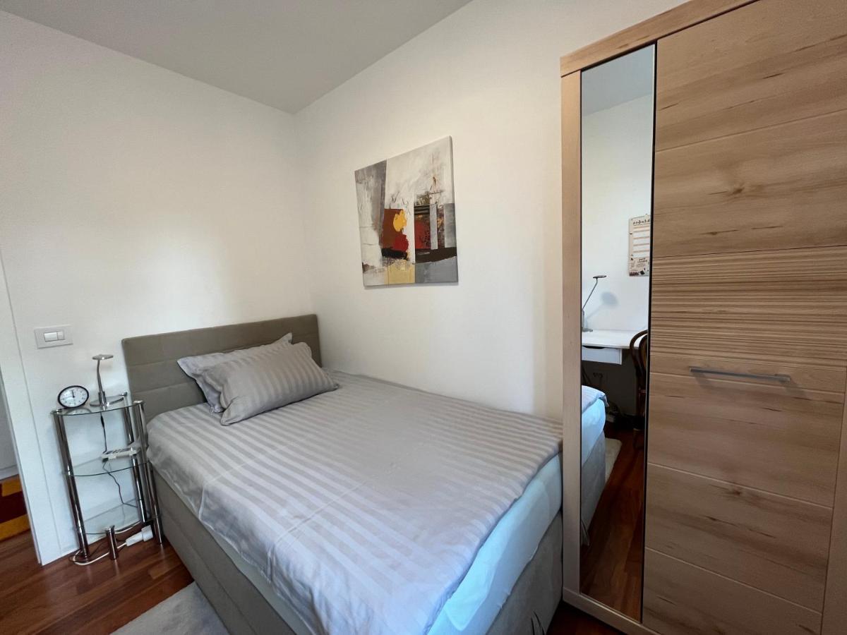 Apartment Lui With Rooftop Swimming Pool Icici Exterior foto