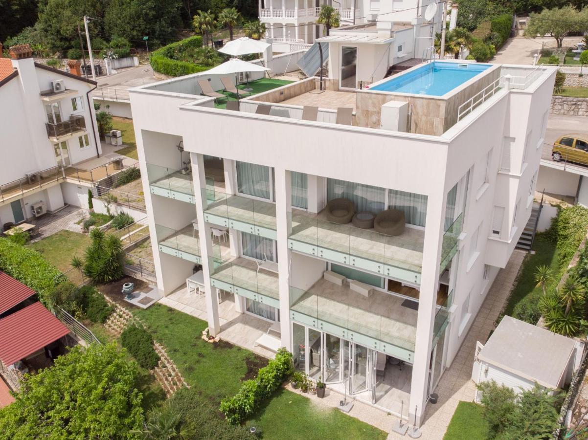 Apartment Lui With Rooftop Swimming Pool Icici Exterior foto