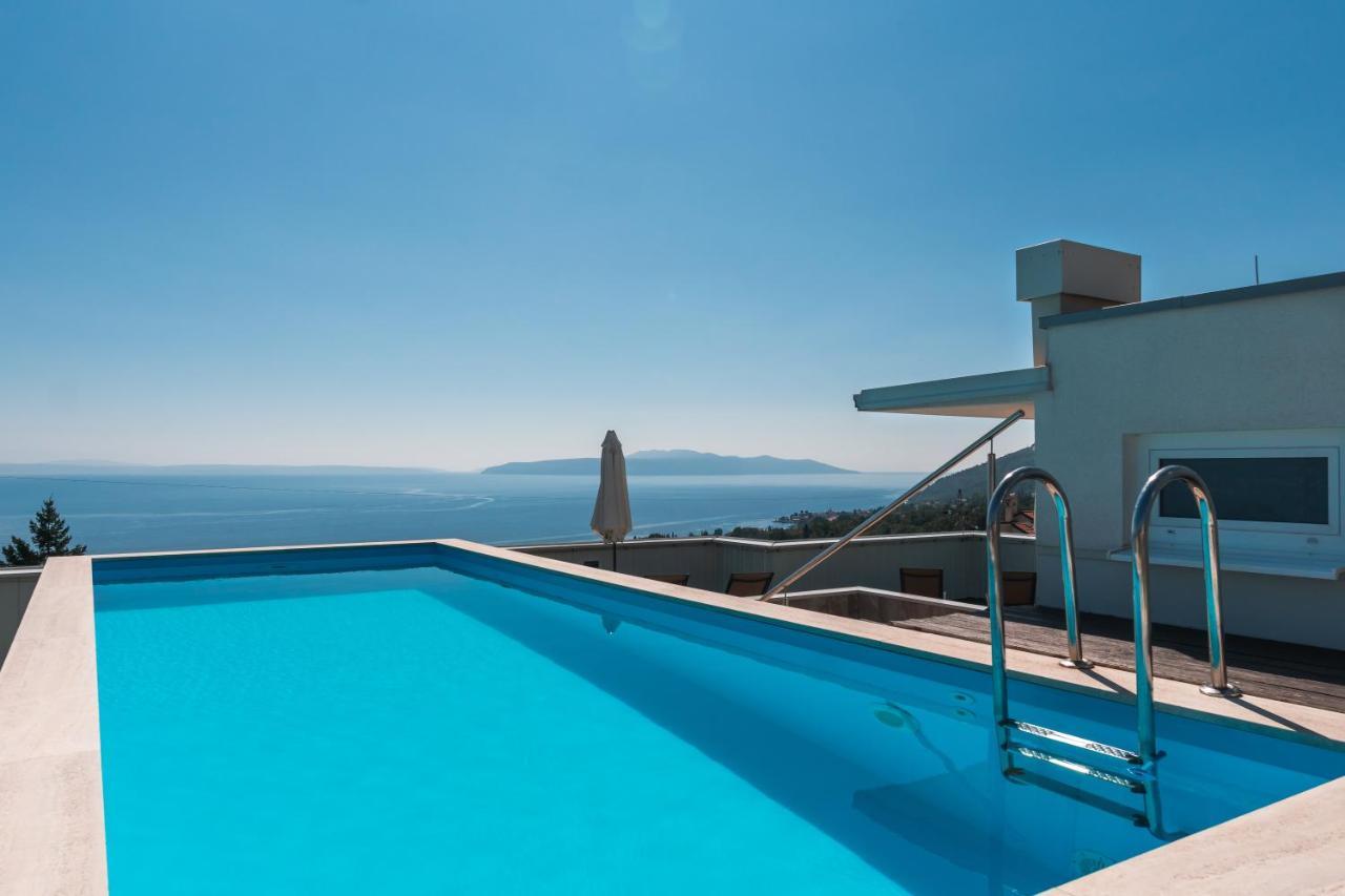 Apartment Lui With Rooftop Swimming Pool Icici Exterior foto